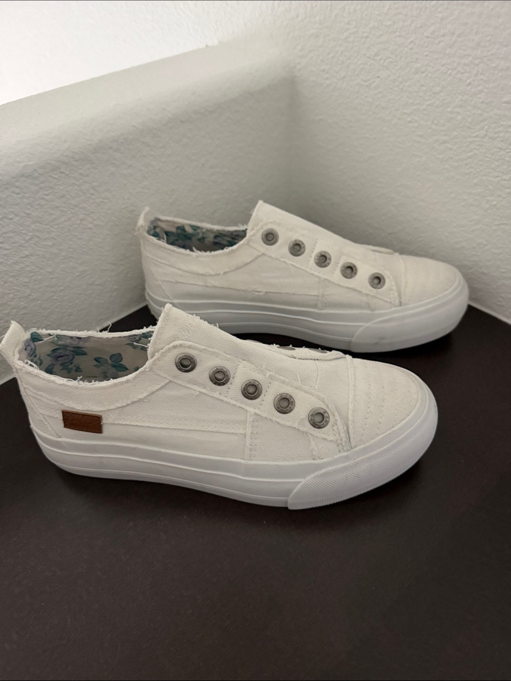 NWOT Blowfish White Platform Sneakers.